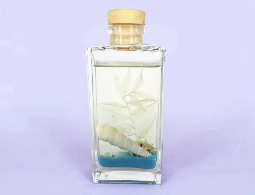Clear perfume bottle