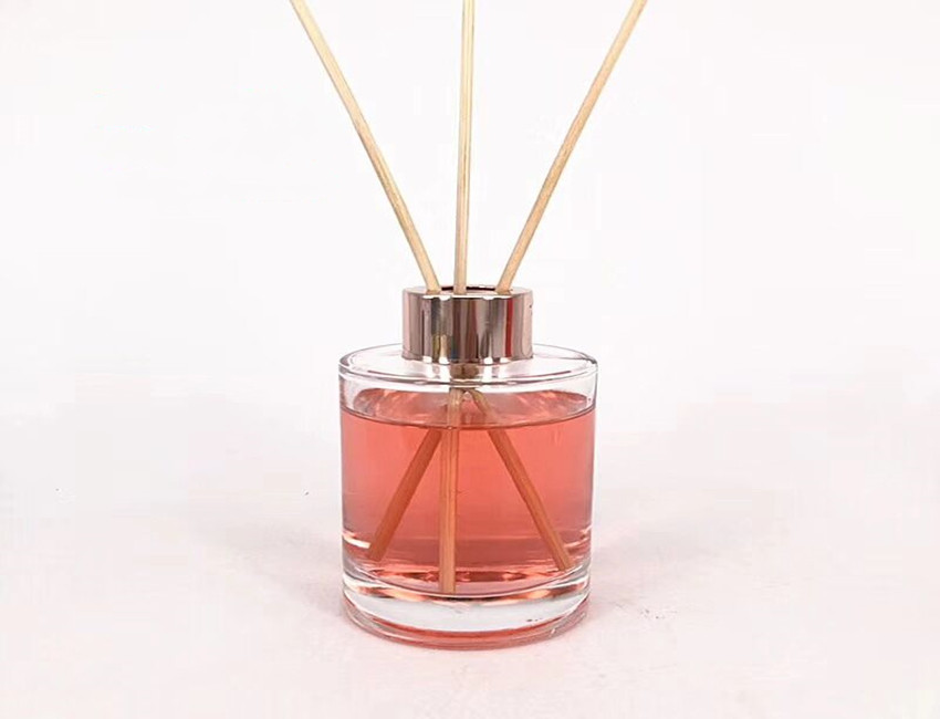Clear Round Diffuser Glass Bottle