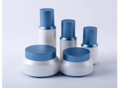 Cosmetic Plastic Containers