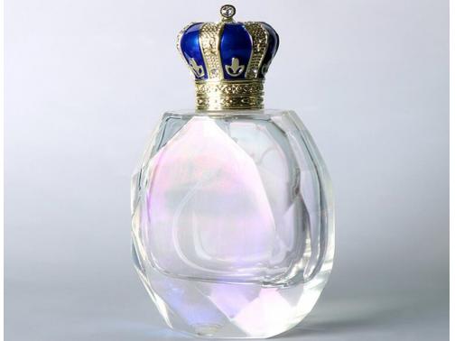 Design Unique Scent Bottles