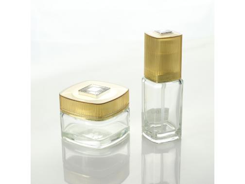 cosmetic glass bottles